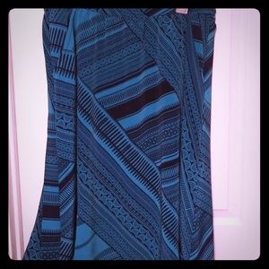 **SOLD** Old Navy Midi Skirt w/ Pockets. Tribal